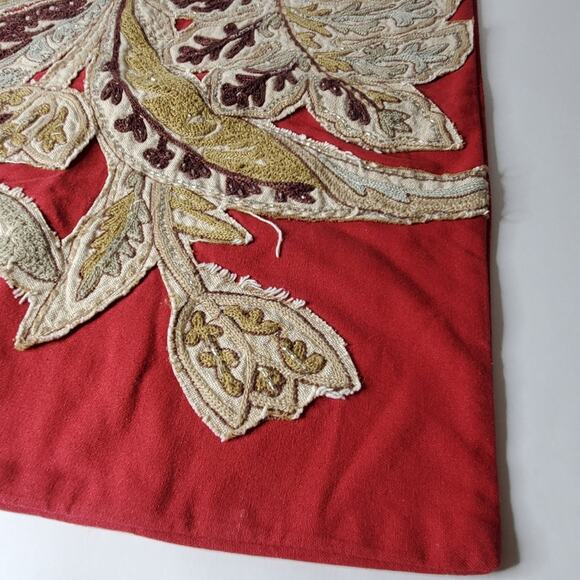 Pottery Barn set of 2 well made floral applica throw pillow red fall theme cover - Picture 3 of 11